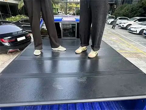Hard Aluminum Tonneau Cover for Dodge Ram